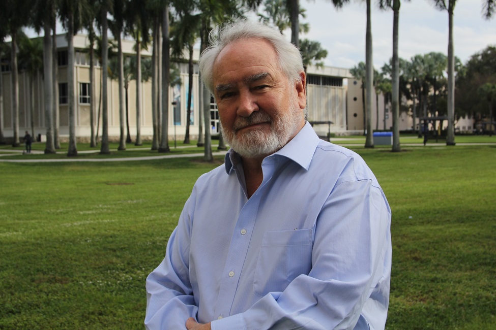 J.A. 斯科特·凯尔索博士.D., Professor, Global Chair