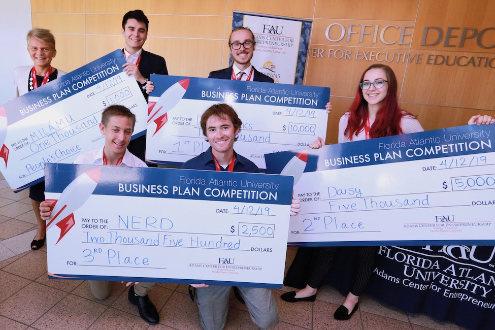 FAU's Business Plan Competition encourages FAU students, faculty, staff and recent graduates to pitch their game-changing ideas for a chance to obtain funding for their new ventures. Along with prize money, teams compete for legal and business services, space at FAU’s Tech Runway and the opportunity to present their business plan to local angel investors, venture capital groups and more.