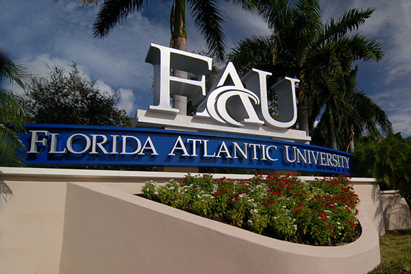 FAU entrance sign on Boca Raton campus