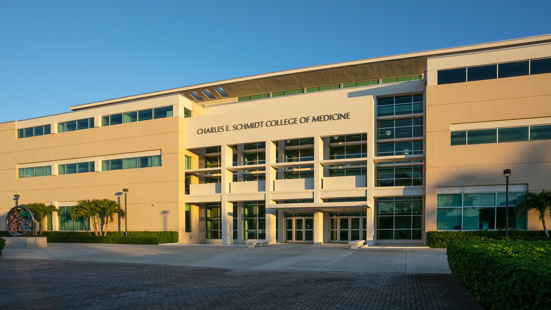 Schmidt College of Medicine Building, Boca Raton Campus