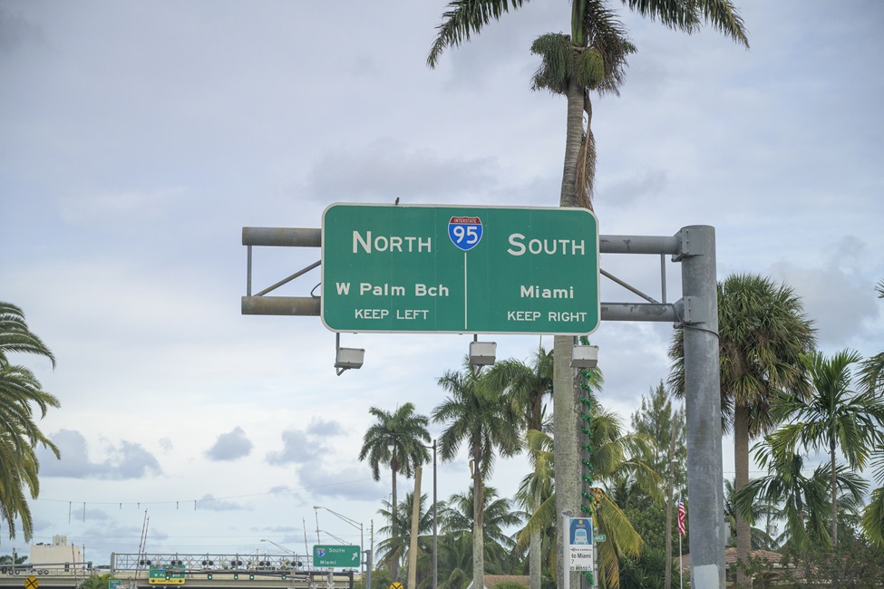 Highway, Signs, I-95