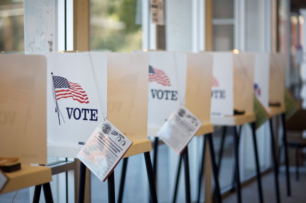 The 2024 election is quickly approaching, and FAU is measuring voter opinions. 