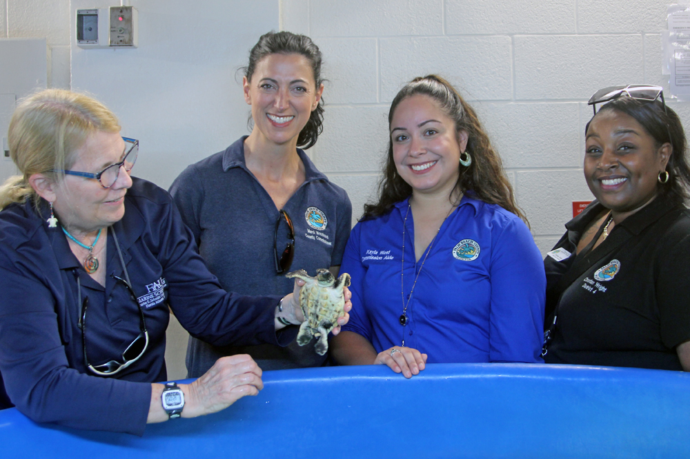 Palm Beach County Commissioners Tour Florida Atlantic’s Marine Science Lab