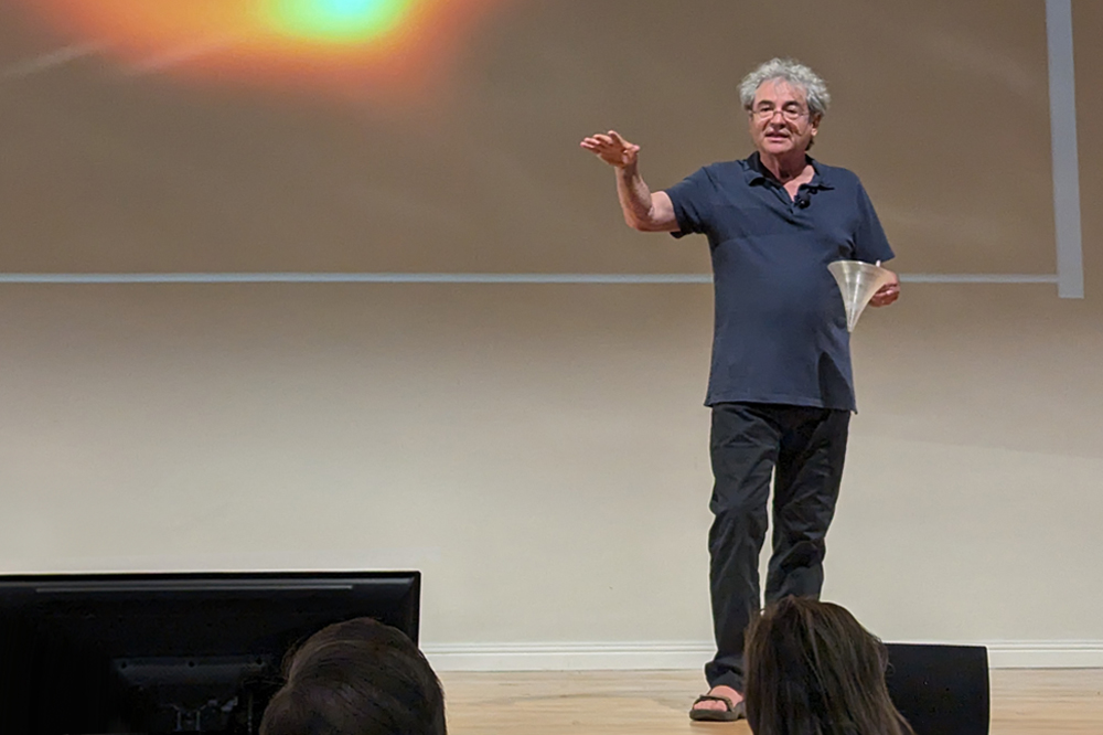 Acclaimed Physicist Carlo Rovelli Explores the Mysteries of White Holes at FAU