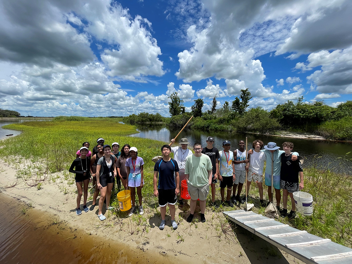 How Science, Conservation, and Education Are Thriving at the Riverwoods Field Lab